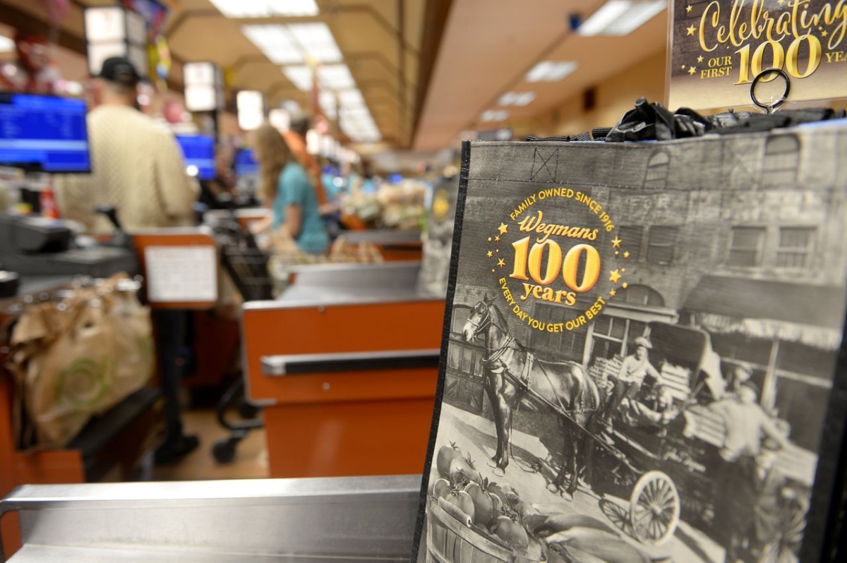 Wegmans to Eliminate Plastic Bags Companywide by the End of 2022